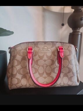 COACH WOMENS MINI SAGE CARRYALL SIGNATURE CANVAS  KHAKI/TRUE RED-Rare